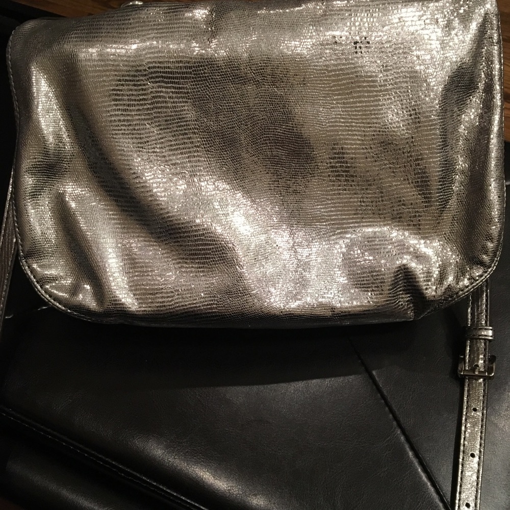 ‼️SOLD‼️ MICHAEL KORS Snake Embossed Leather - Picture 2 of 6